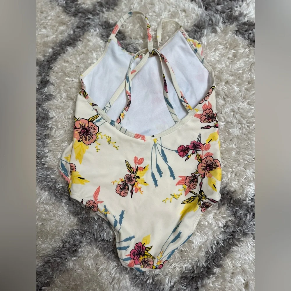Adorable girls Jessica Simpson one piece swim suit size 6